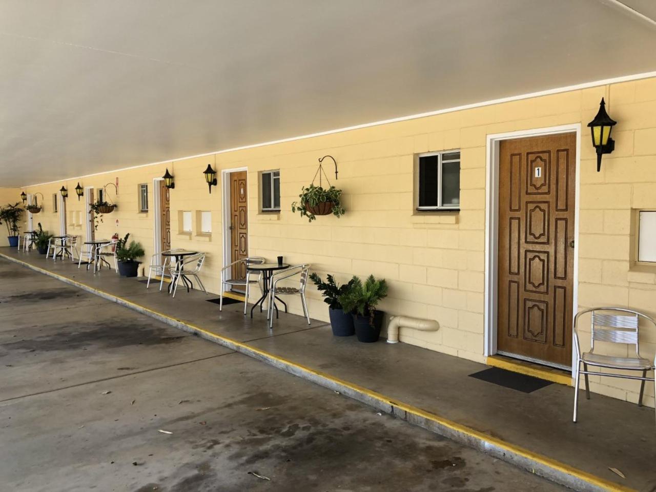 Bororen Hotel Motel Kültér fotó
