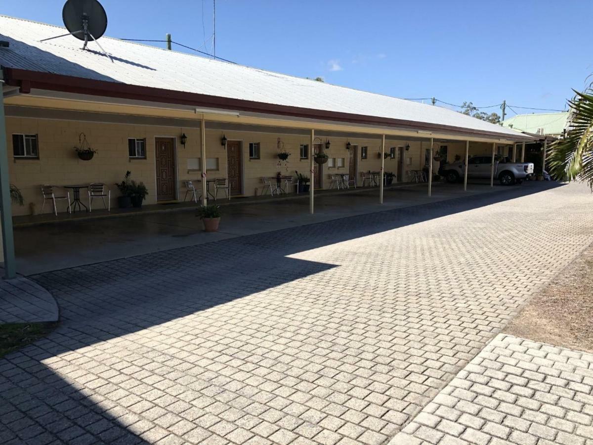 Bororen Hotel Motel Kültér fotó